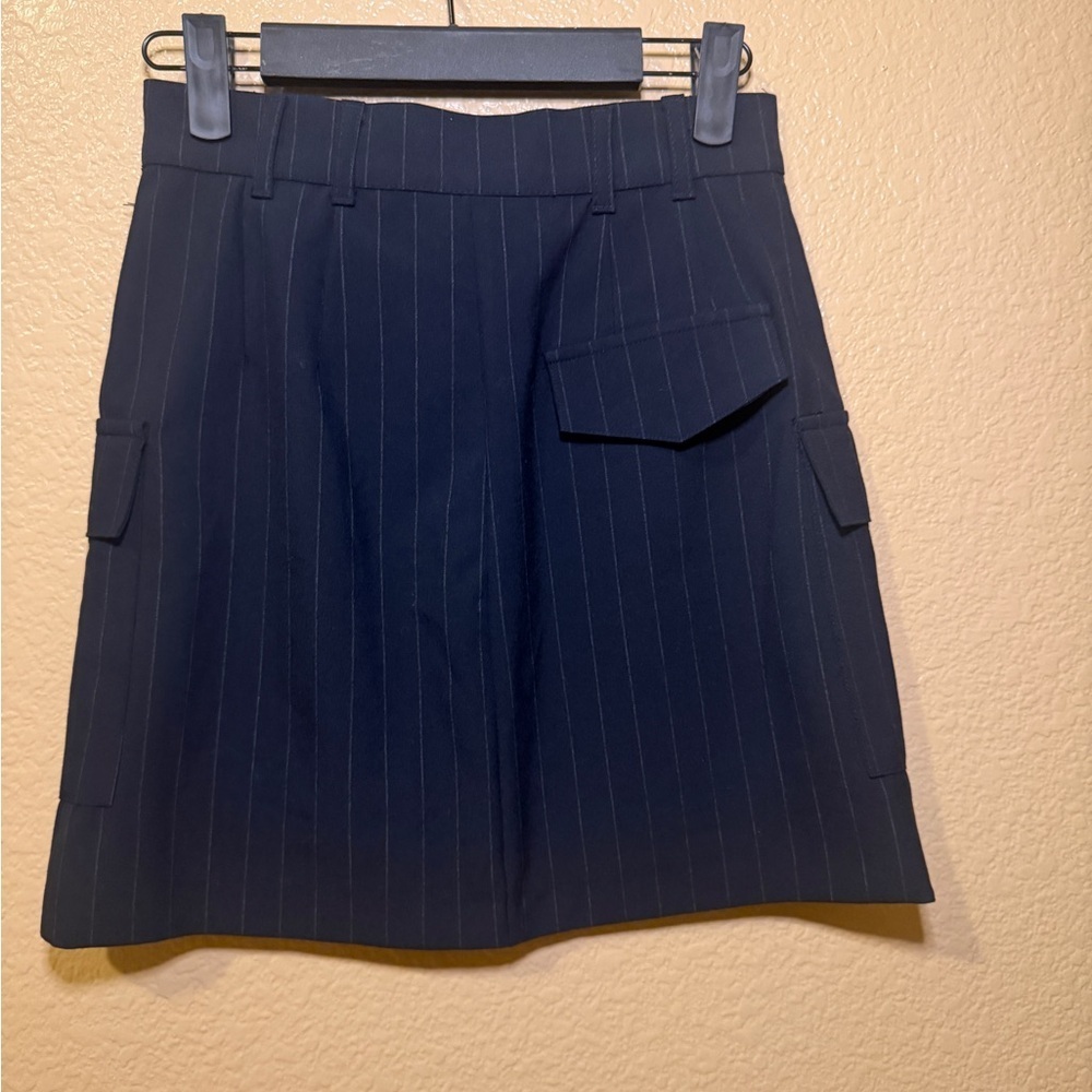 Zara Black Pinstripe Women's Skirt - Picture 2 of 3